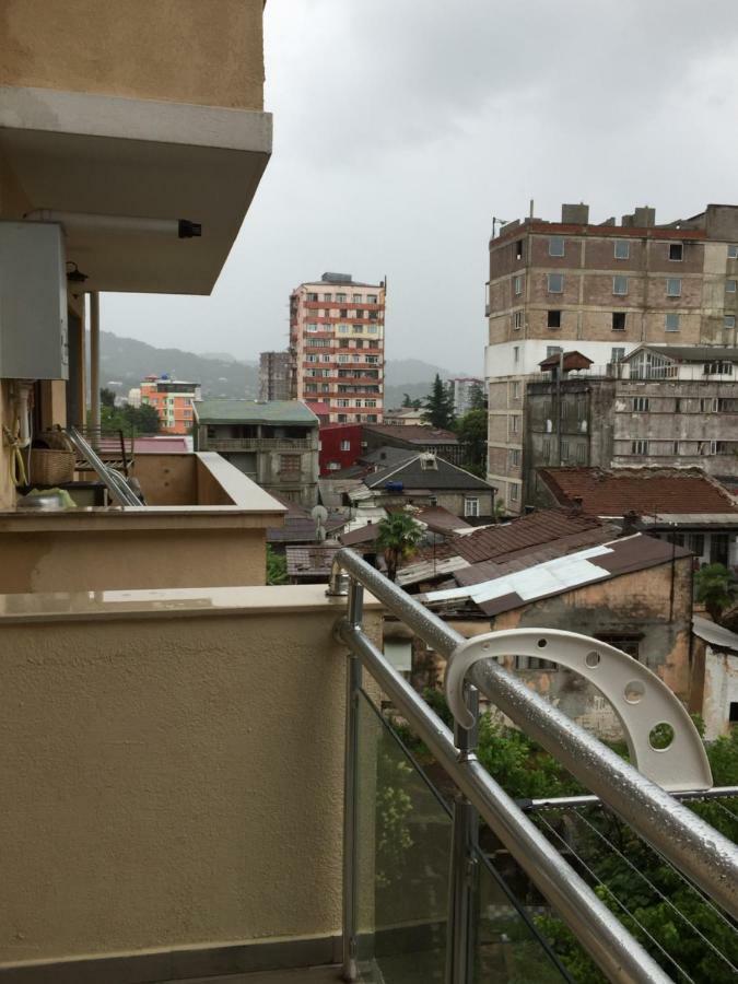 Appartment Giorgi Batumi Eksteriør bilde